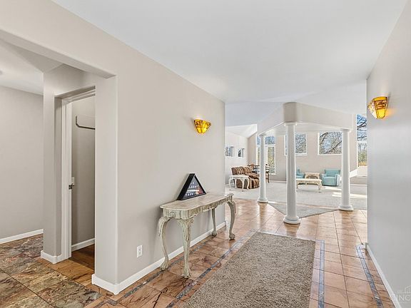 2nd image of 4520 Shepherds Way
