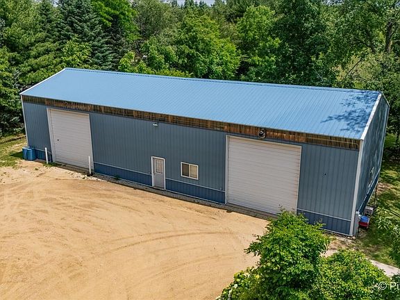 5th image of 8718 Reese Rd