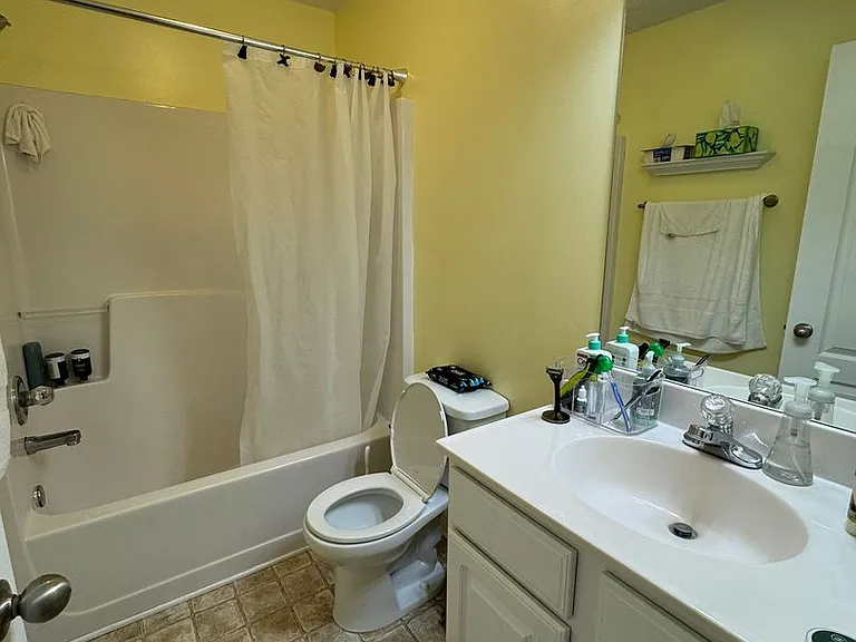 381 Whitehall Rd — Photo 16