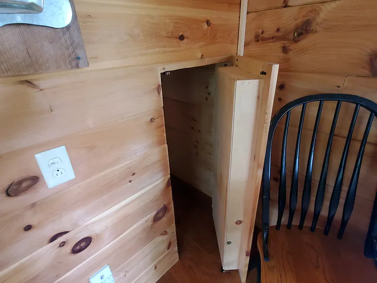 380 Allen Dr — Photo 14