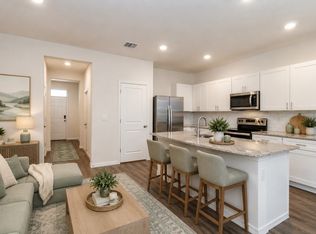 11858 Mountain Retreat Ln, Riverview, FL 33569