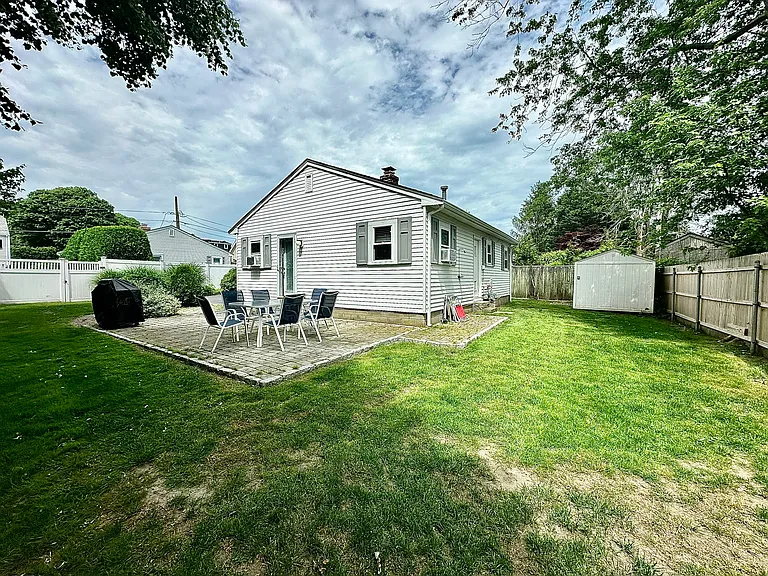 101 Briarwood Ave #B — Photo 18