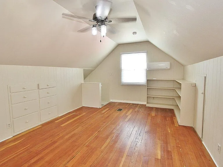 1502 Ellis Ave — Photo 12