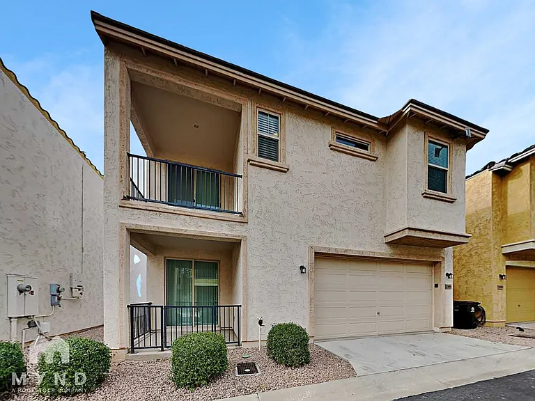 17694 W Mandalay Ln — Photo 19