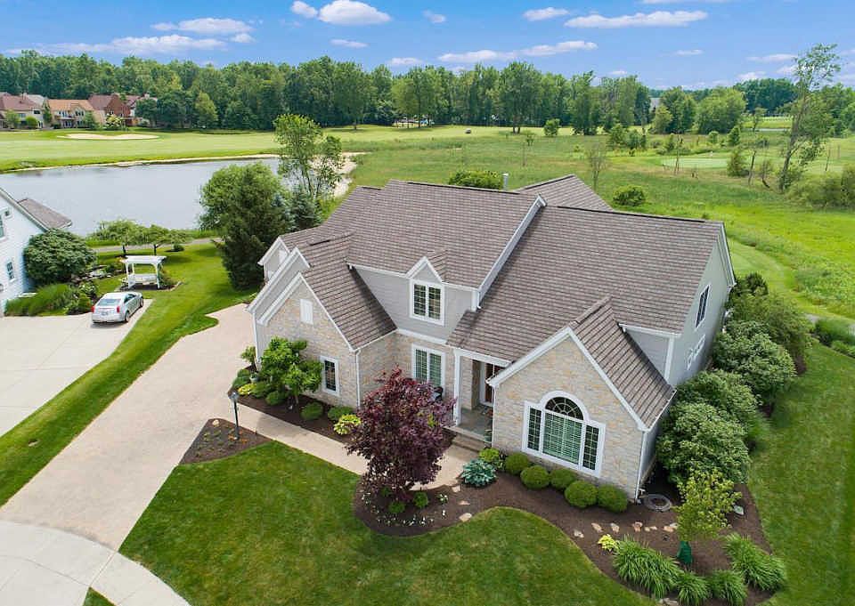 1st image of 8018 Thornbush Dr