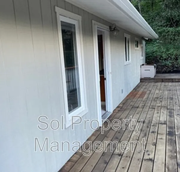 175 S Redwood Dr — Photo 25