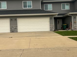 1873 Wrigley St, Ely, IA 52227