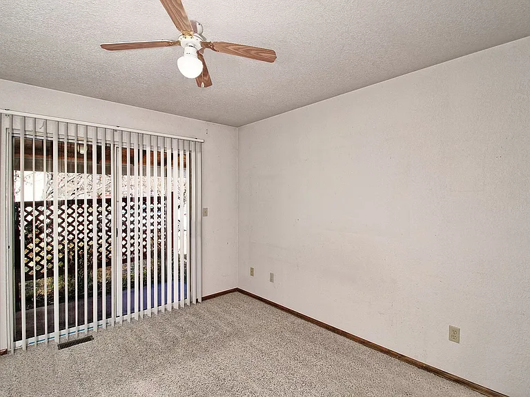 3218 D 7/8 Rd #B — Photo 24