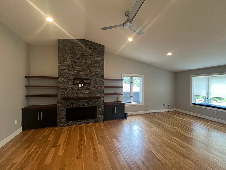 792 Ithaca Dr — Photo 10