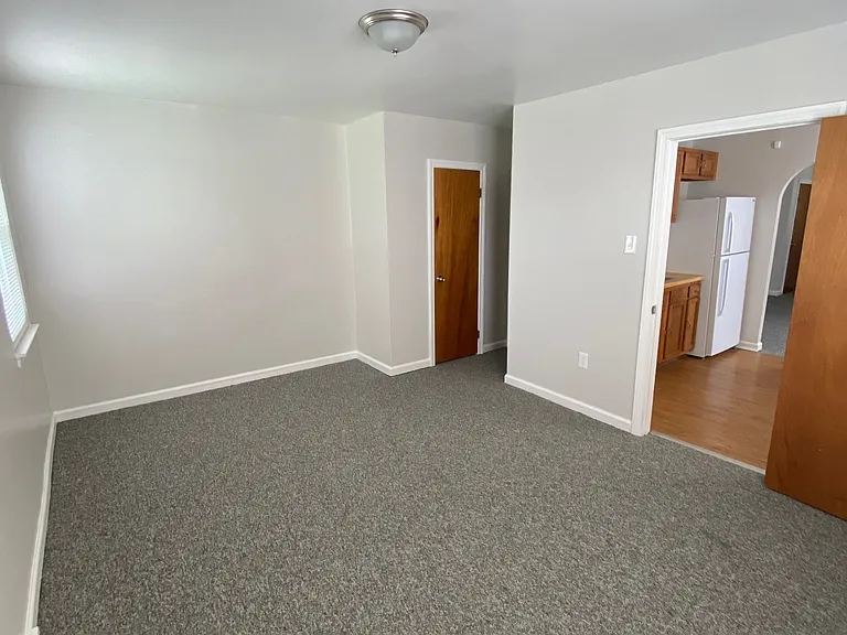 1128 Faunce St #1 — Photo 9