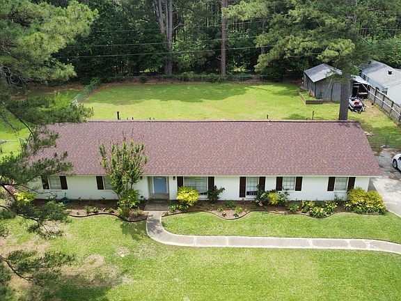 2nd image of 544 Meadowview Dr