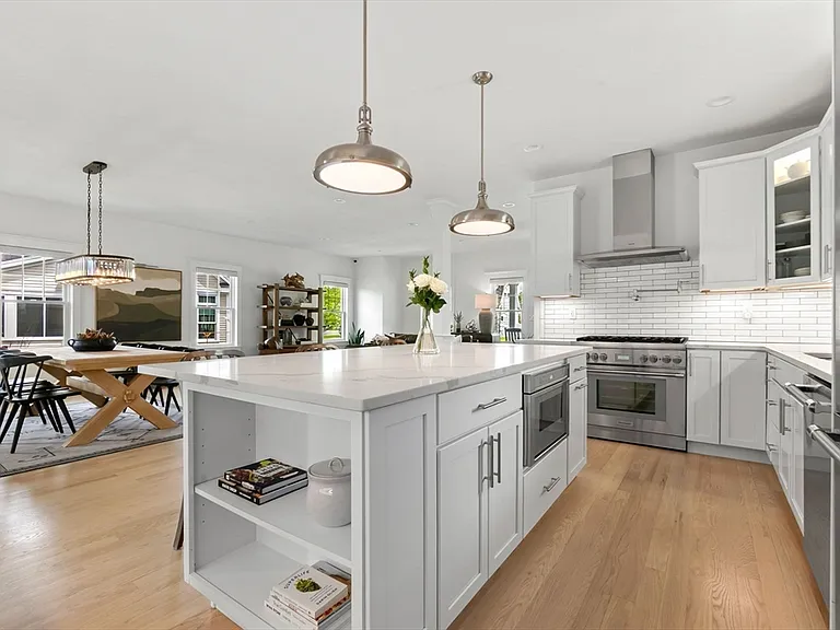 4 Gabaree Ct — Photo 9