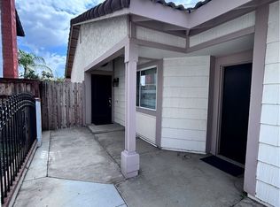 11824 Honey Holw, Moreno Valley, CA 92557