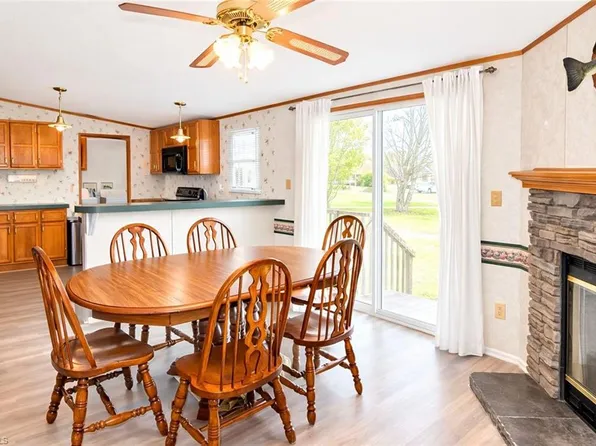 5600 Bunch Rd, Oak Ridge, NC 27310