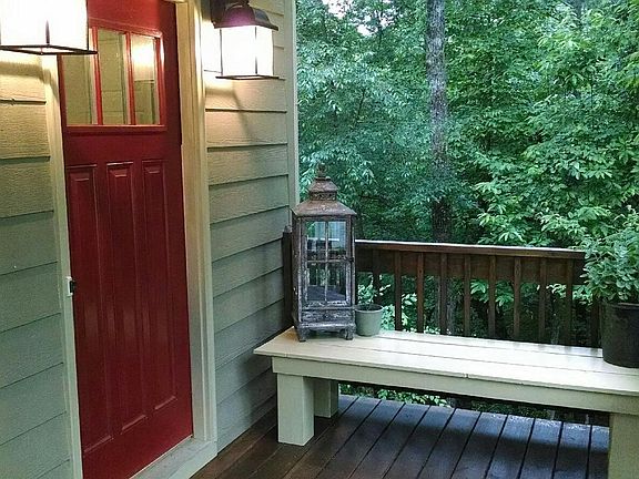 2nd image of 37 Chokecherry Ln