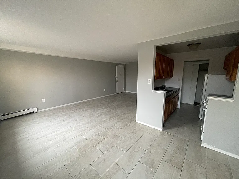 5815 Snyder Ave #2B — Photo 1