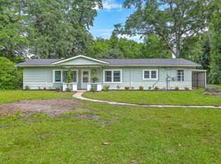 1314 Cooper Store Rd, Moncks Corner, SC 29461