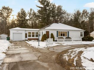 5247 Lake Harbor Rd, Muskegon, MI 49441