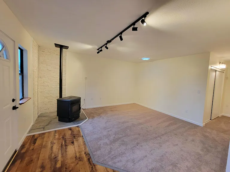 8426 Templeman Rd — Photo 5