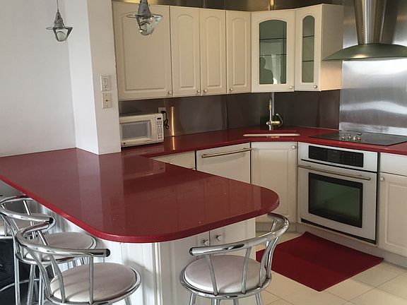 5th image of 2 Elmwood Park Dr APT 613