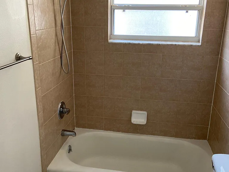912 Pennsylvania Ave — Photo 10
