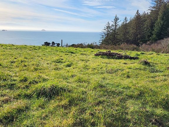 2nd image of Coast Guard Hill Rd #500