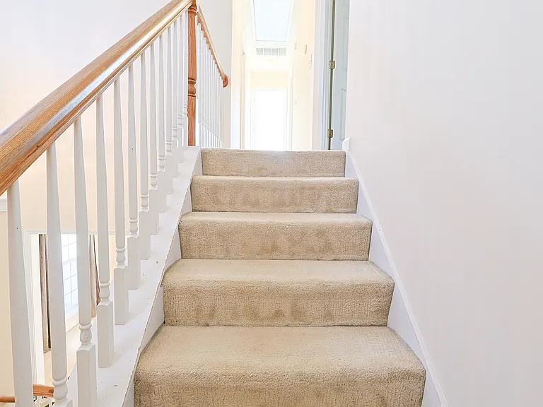 40 Harbour Lake Dr — Photo 38
