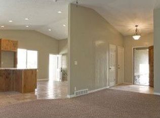 8872 S Piper Ln, Sandy, UT 84093