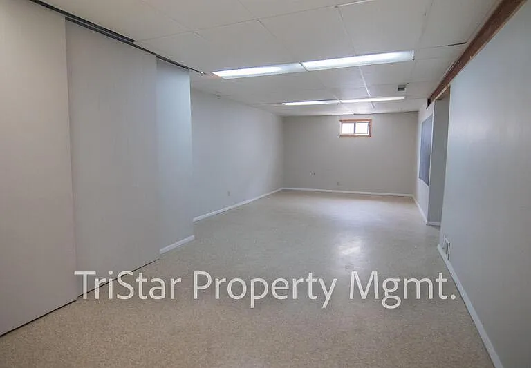3413 Greenwood Cir — Photo 7