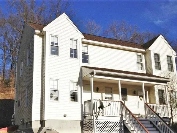 88 Wigwam Hill Dr, Worcester, MA 01605