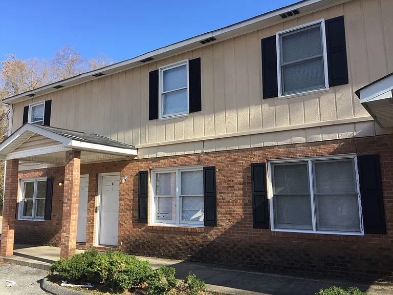 803 E Davidson Ave — Photo 3