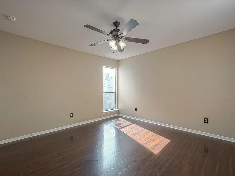 3758 Tanglewilde St #2 — Photo 17