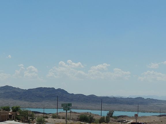 2nd image of 2601 Fremont Dr