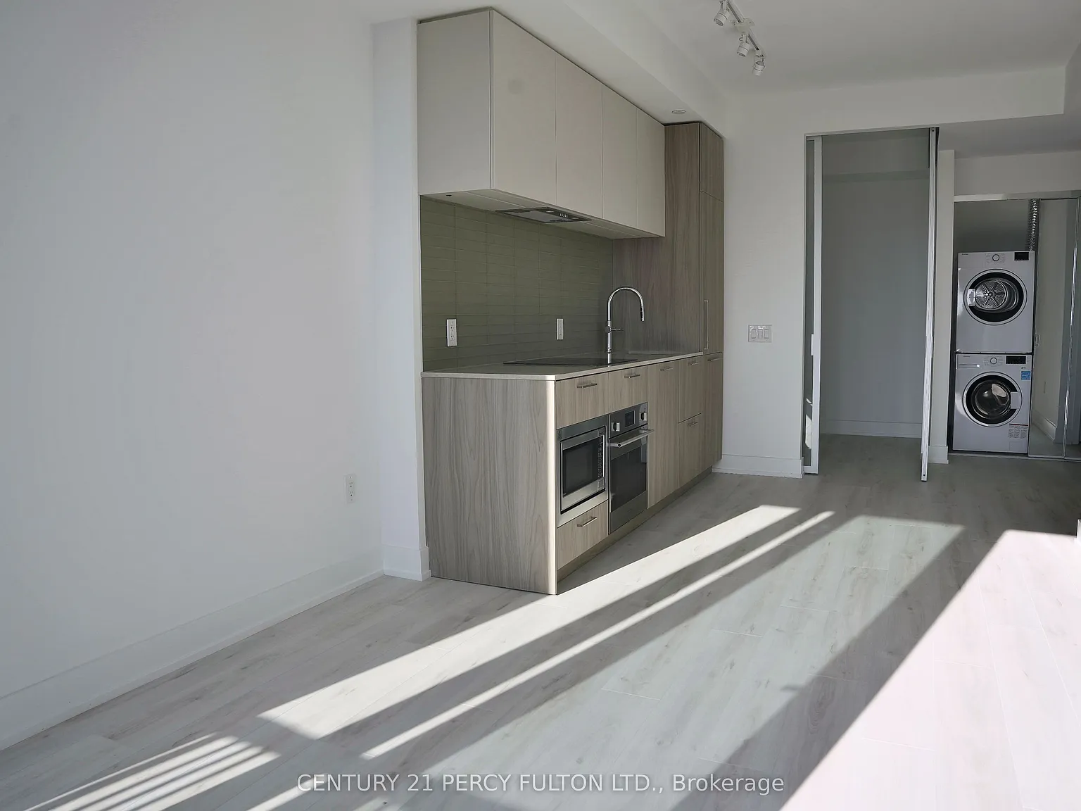 2 bed, $2,250 — Photo 4