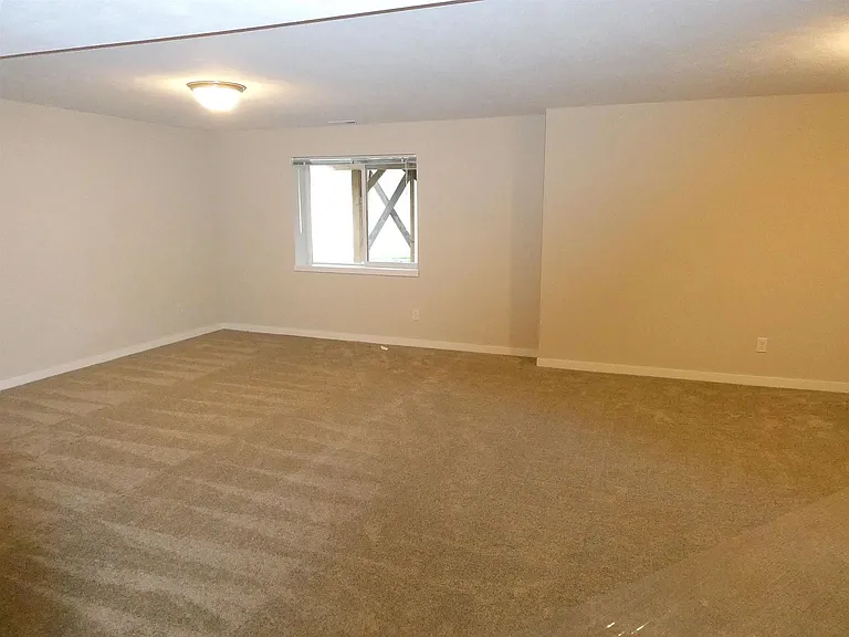 3315 S Custer Ln — Photo 18