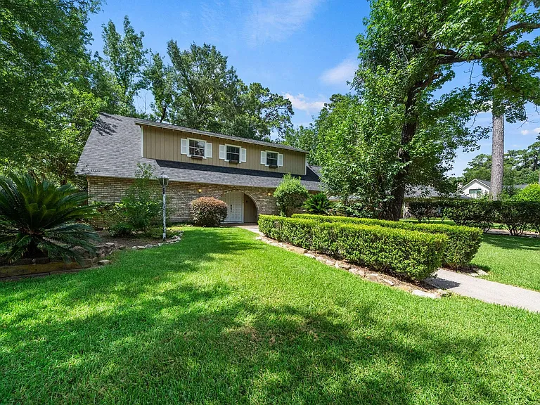1938 Running Springs Dr — Photo 1
