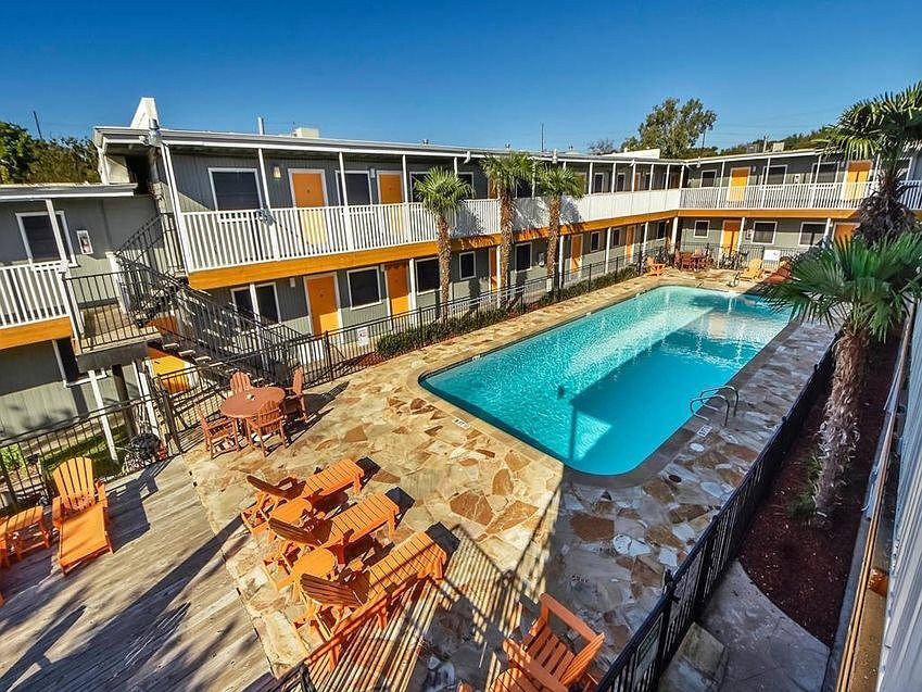 1st image of 2401 Manor Rd APT 133