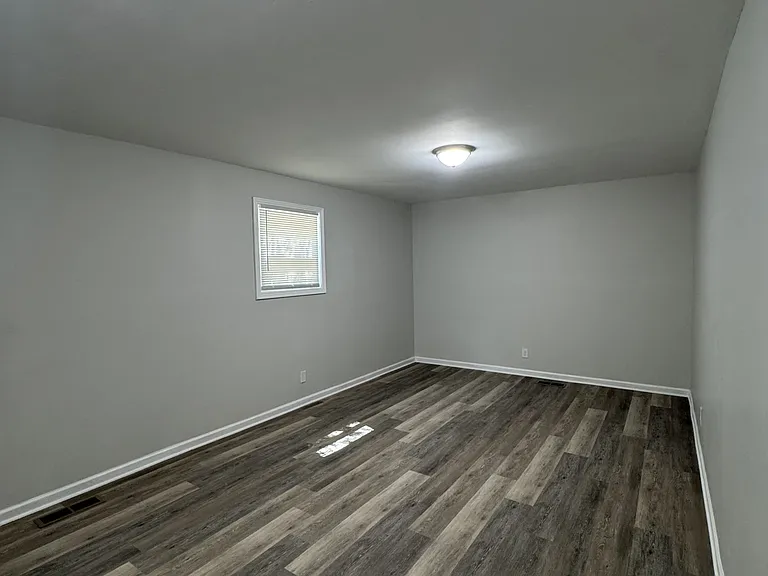 420 Bell Ave — Photo 9