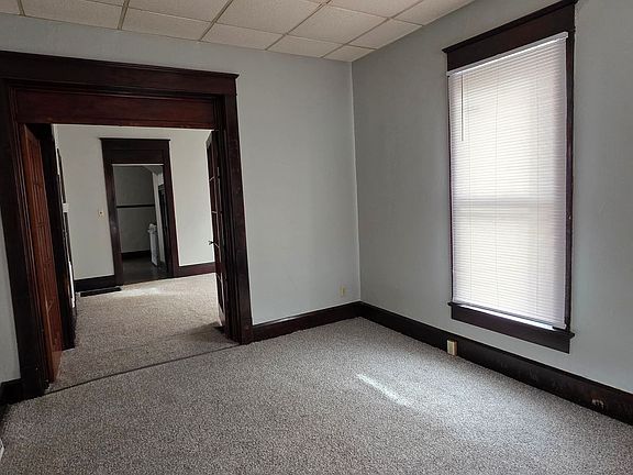 4th image of 2012 Noble St #1