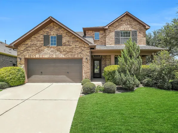 100 Castlegate Ln, Houston, TX 77065