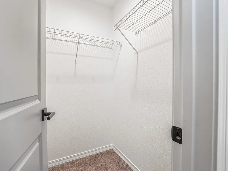 3727 Lander Ln — Photo 24