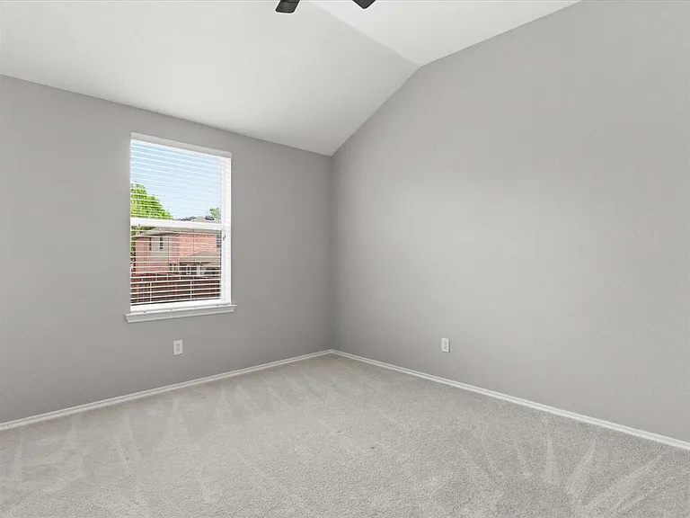 1316 Hunter Ln — Photo 26