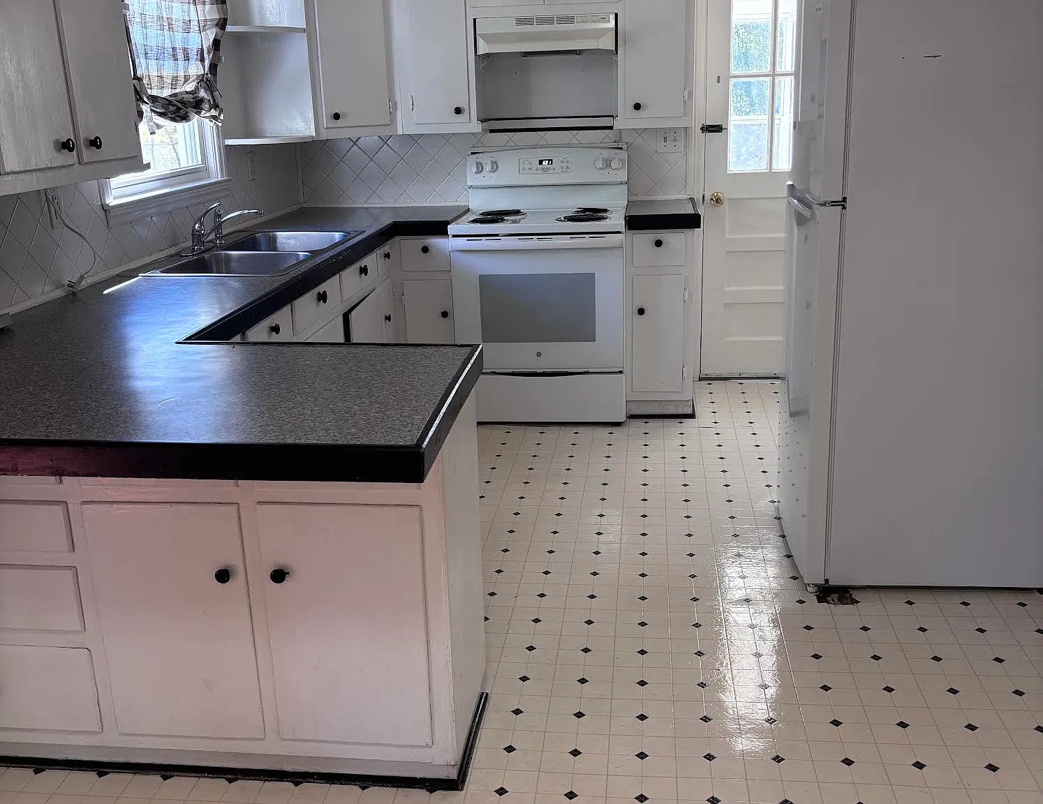3 bed, 1520 sqft, $1,475 — Photo 2
