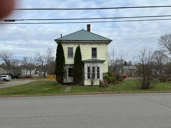 90 Lincoln Street, Calais, ME 04619