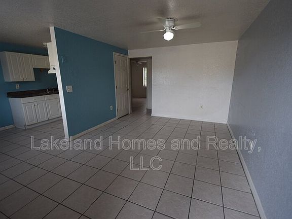 2nd image of 513 Twin Pine Dr Unit A