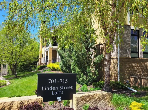 715 Linden St Unit 209, Mendota Heights, MN 55118