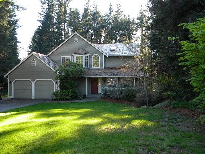 Outside, long driveway