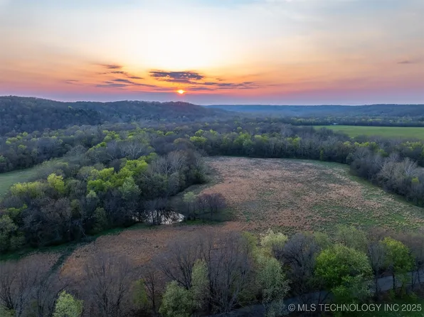 12 S 4530th Rd, Eucha, OK 74342