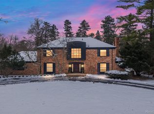 25330 Devon Ln, Franklin, MI 48025