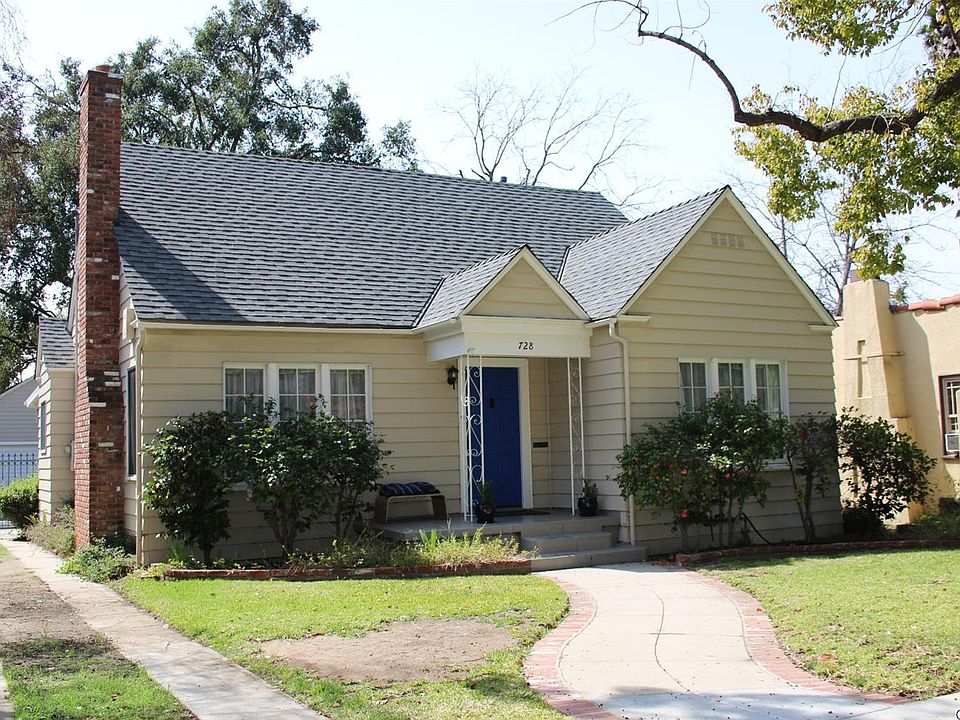 1st image of 728 Palm Dr